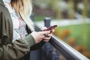 Leaving a Toxic Relationship: Is it Okay to End a Toxic Relationship via Text? what do you do when your abusive ex wants you to be friends?