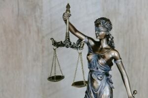 How To Move on From a Toxic Relationship When There Is Injustice toxic relationships: why you think you can’t live without them?