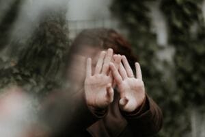 Moving on From Toxic Relationships: Why Can’t You Cope with A Healthy Relationship? when your partner constantly lies even when you have evidence?