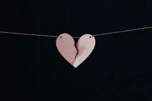 Why You no Longer Feel Worthy of Love After Betrayal? why do you feel like a complete loser for leaving an abusive relationship?