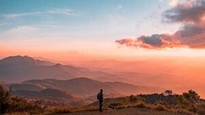 4 Steps to Setting Boundaries with Narcissists & Toxic People 6 things not to compromise on in a relationship