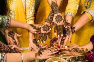 Role of Cultural and Religious Beliefs in Keeping You Stuck with Unhealthy Relationships maladaptive daydreaming: feelings of self-hatred and self-criticism after a long daydream