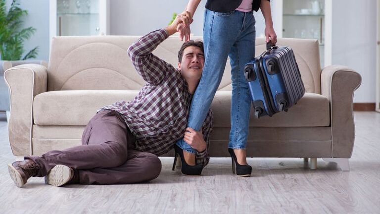 Signs Your Relationship Can’t Be Fixed when you leave a toxic relationship